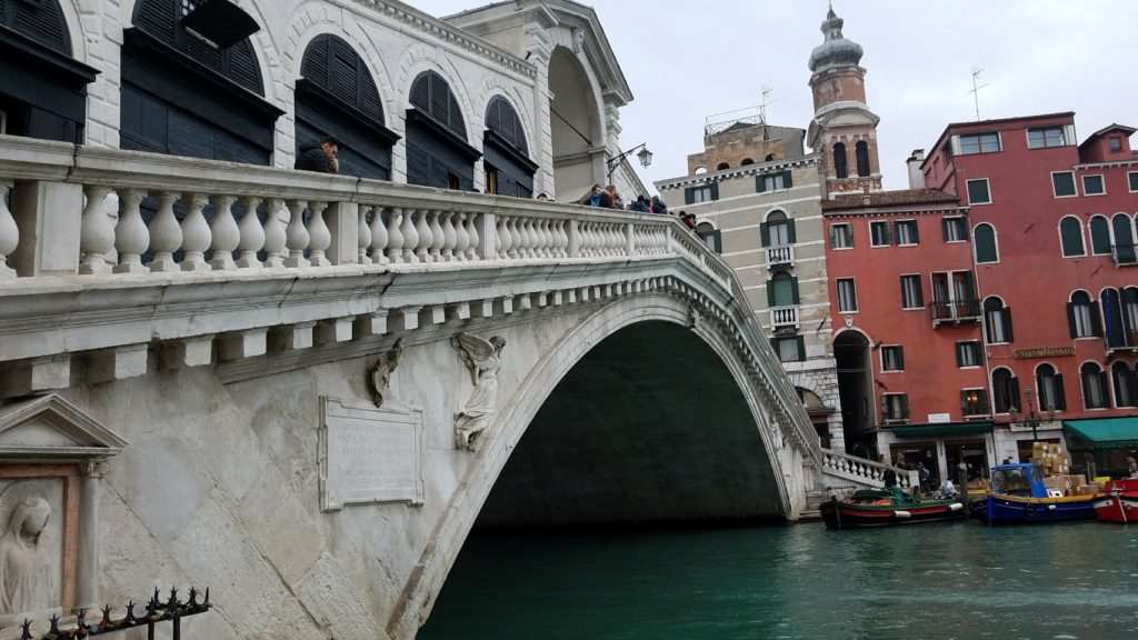 イタリア ヴェネツィア リアルト橋
